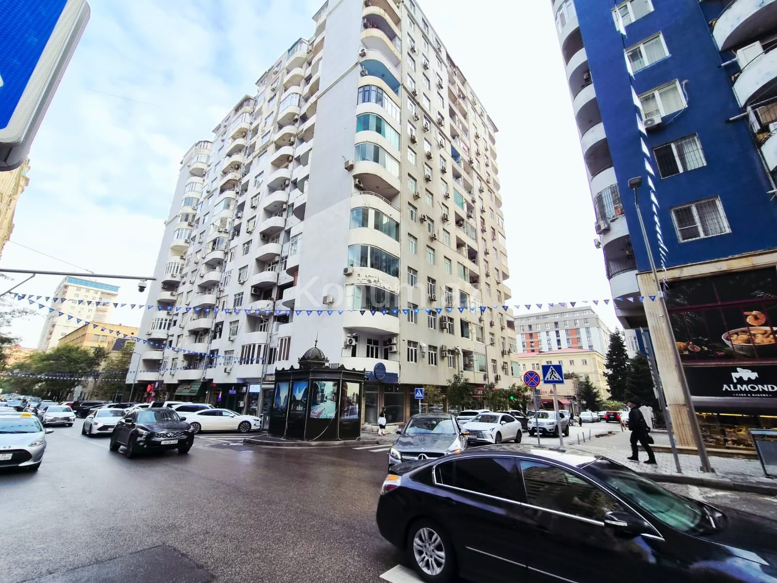 3 otaq, 98 m², 8/17 mərtəbə - Bakı, Yasamal - satılır — foto 2