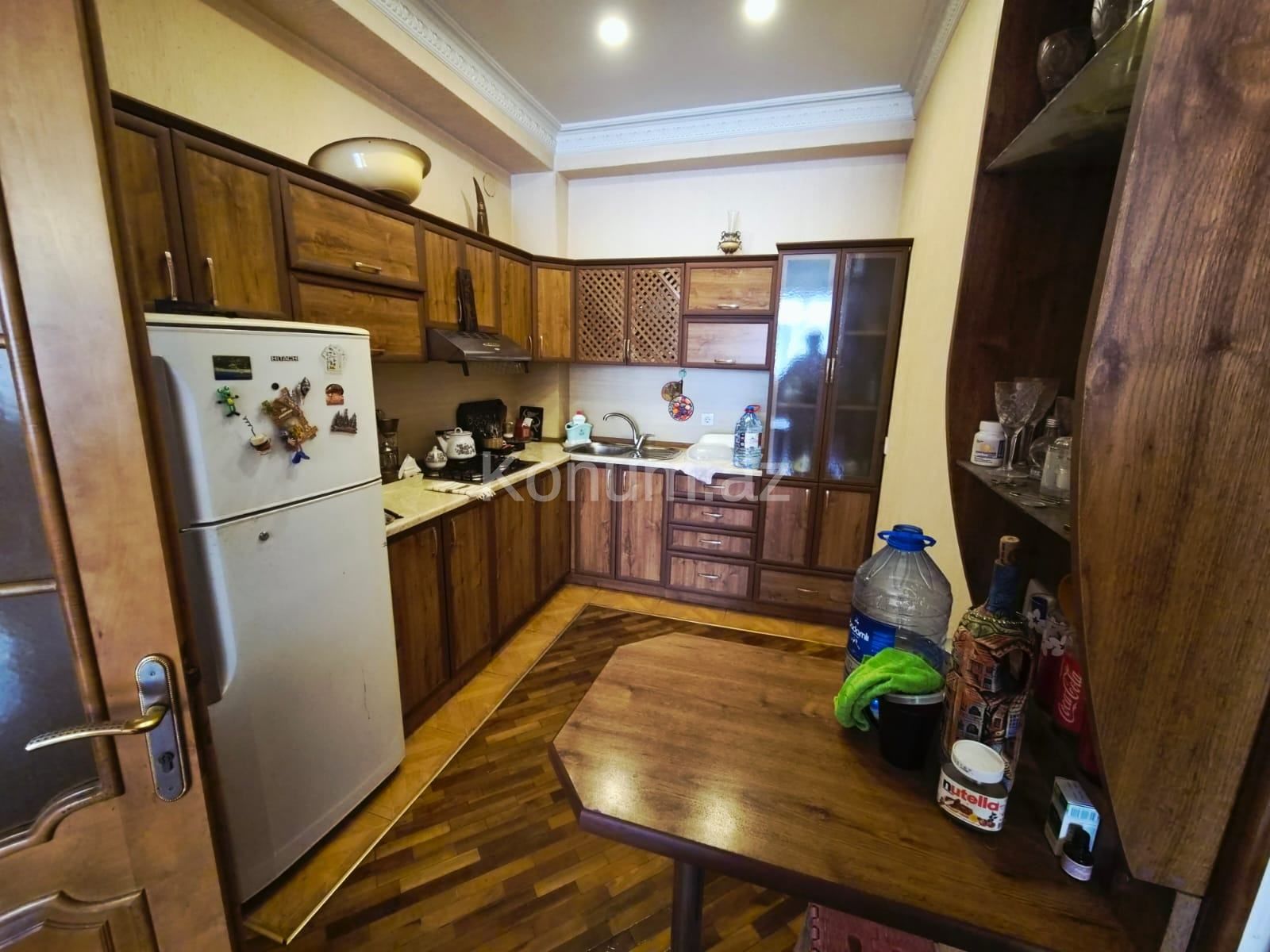 3 otaq, 98 m², 8/17 mərtəbə - Bakı, Yasamal - satılır — foto 8