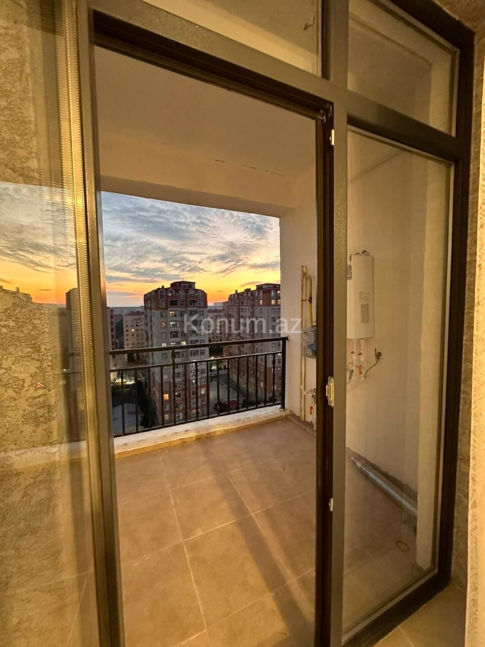 3 otaq, 95 m², 14/14 mərtəbə - Sumqayıt - satılır — foto 2
