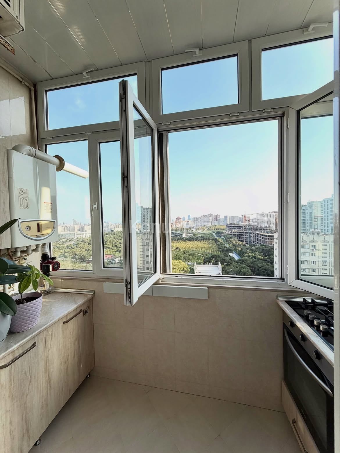 4 Комнаты, 220 м², 11/13 этаж - Баку, Нариманов - продаётся — фото 9