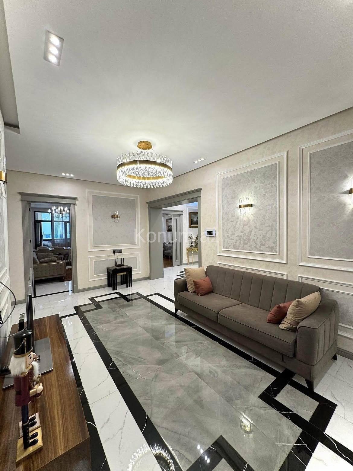 4 Комнаты, 215 м², 12/17 этаж - Баку, Нариманов - продаётся — фото 3
