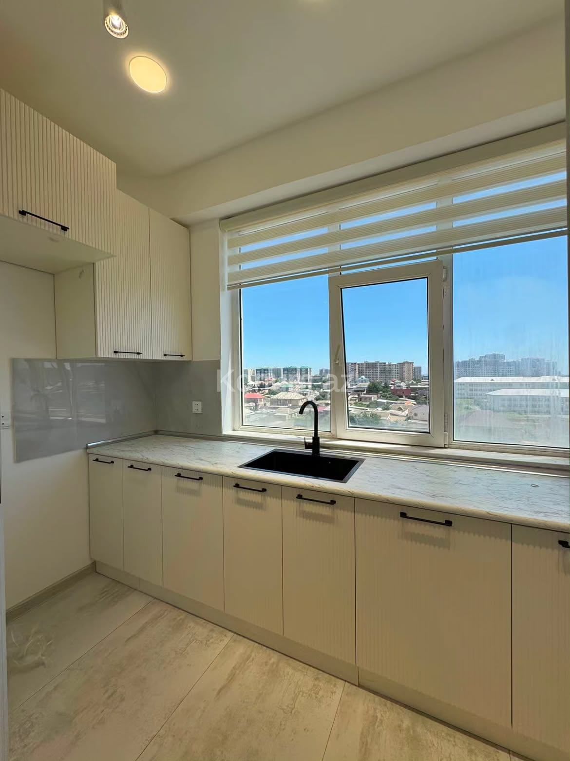 3 Комнаты, 63 м², 8/12 этаж - Баку, Ясамал - продаётся — фото 4