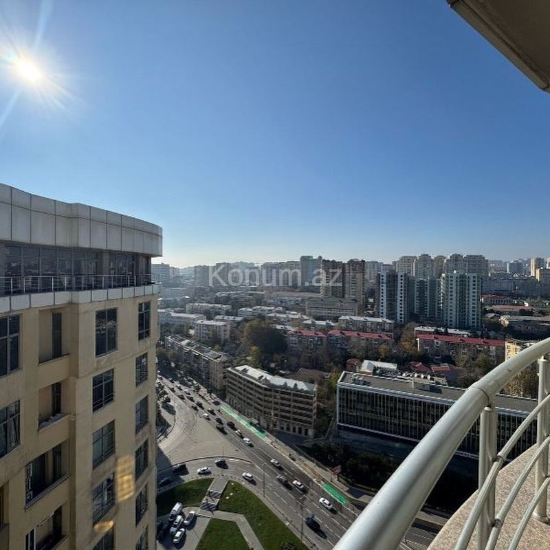 3 Комнаты, 127 м², 23/24 этаж - Баку, Ясамал - продаётся — фото 2