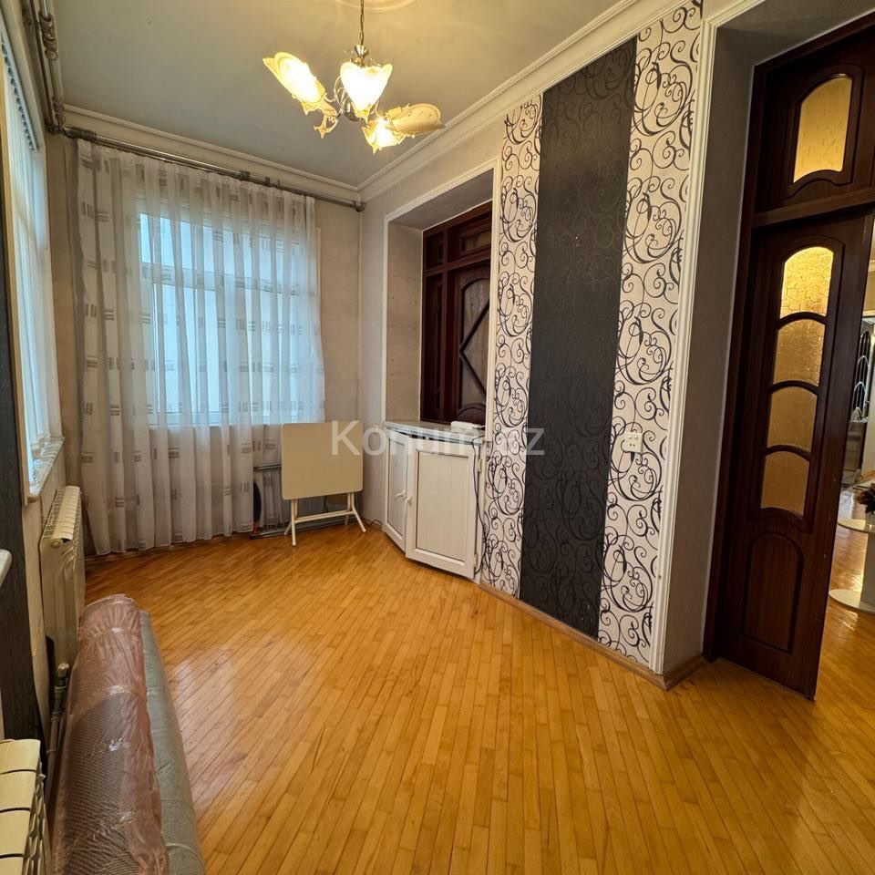 4 rooms, 90 m², 3/3 floor - Baku, Nizami - For sale — photo 6