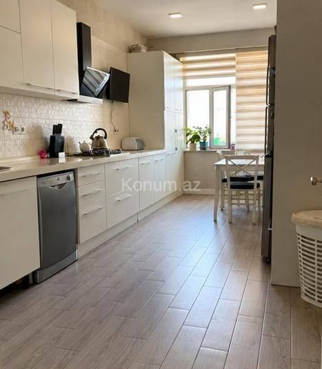3 otaq, 10 m², 15/17 mərtəbə - Bakı, Nizami - kirayə — foto 2