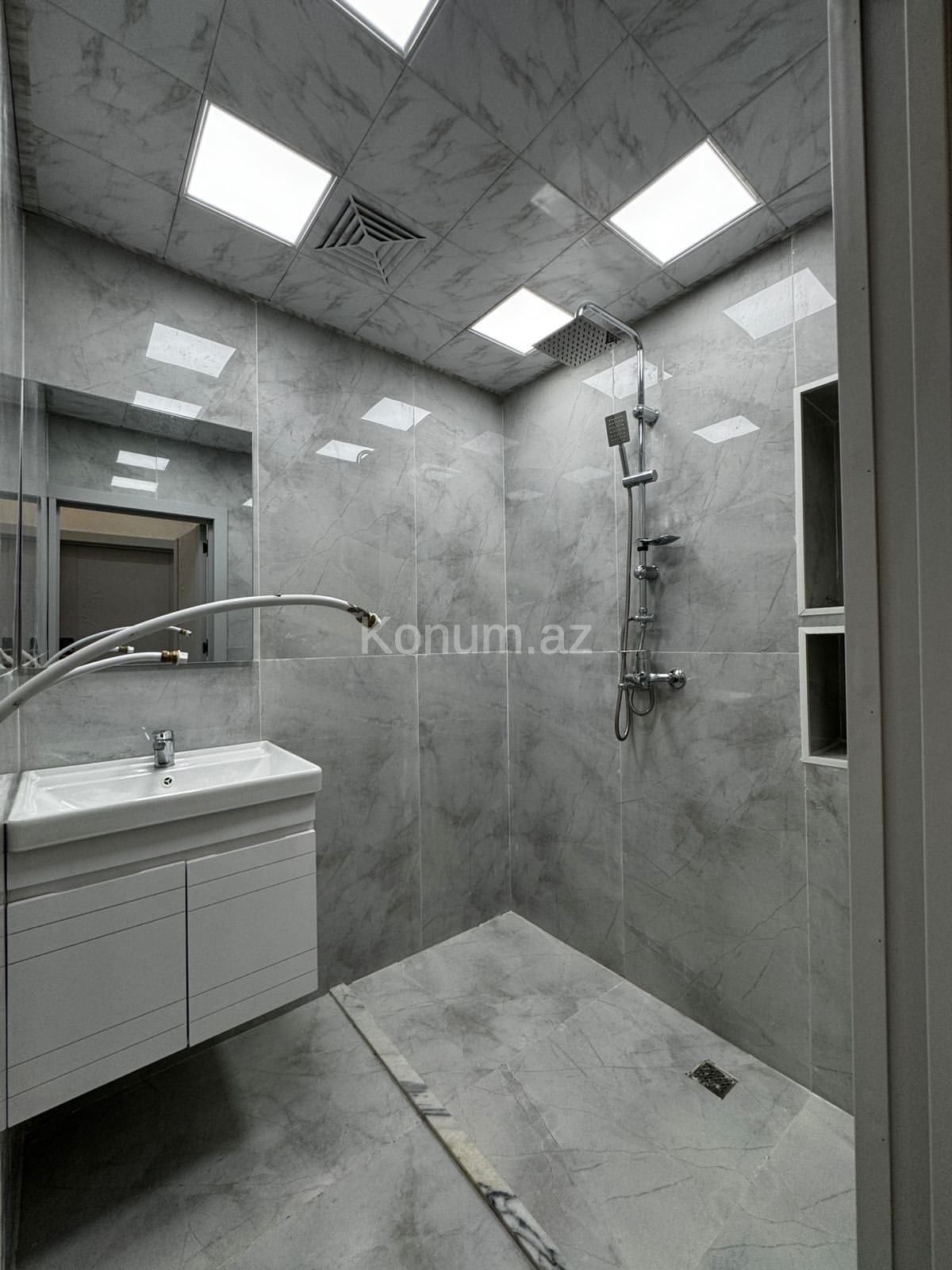 3 rooms, 105 m², 5/10 floor - Baku, Absheron - For sale — photo 4