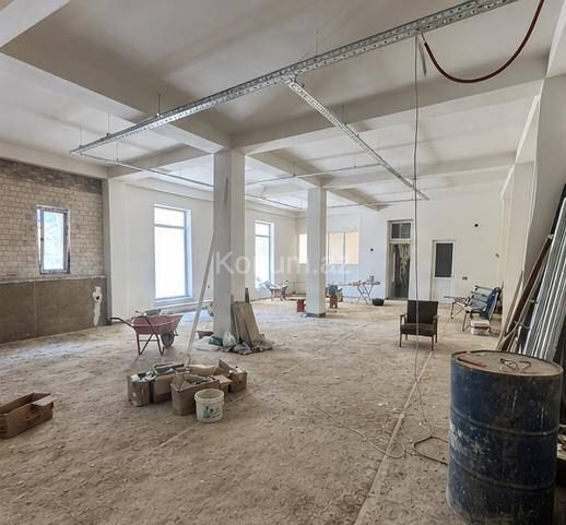 300 m² - Bakı, Nizami - kirayə — foto 2
