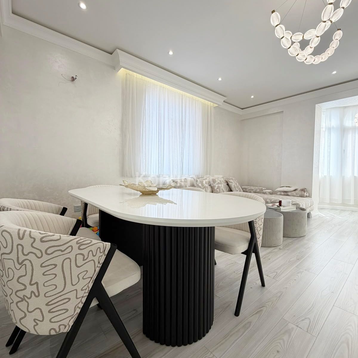 3 rooms, 117 m², 14/18 floor - Baku, Yasamal - For sale — photo 2