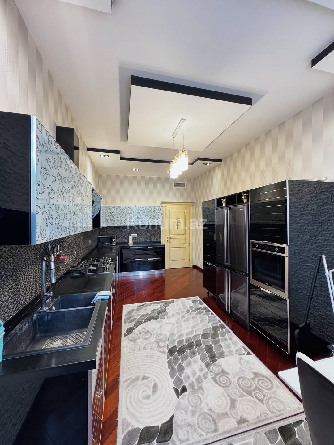 4 rooms, 205 m², 3/16 floor - Baku, Sabail - For sale — photo 2