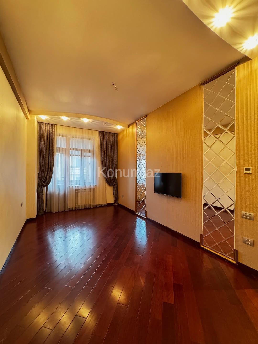 4 rooms, 205 m², 3/16 floor - Baku, Sabail - For sale — photo 3