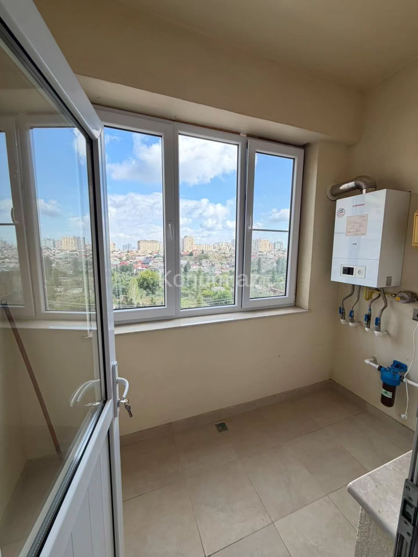3 otaq, 130 m², 4/12 mərtəbə - Bakı, Yasamal - satılır — foto 6