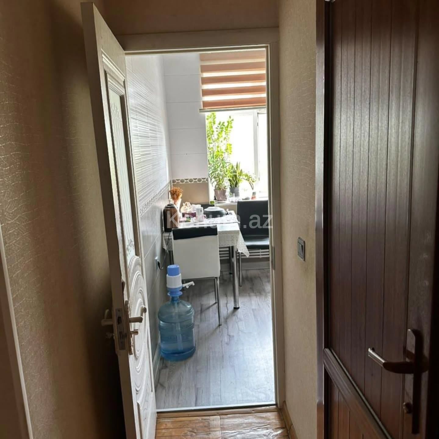 4 otaq, 90 m², 3/5 mərtəbə - Bakı, Yasamal - satılır — foto 2