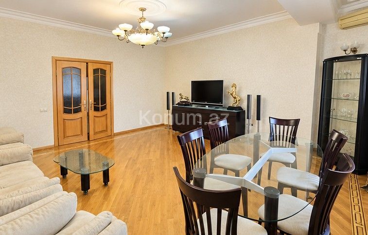 3 otaq, 92 m², 3/5 mərtəbə - Bakı, Səbail - kirayə — foto 2