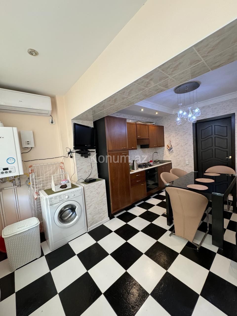 2 rooms, 65 m², 3/6 floor - Baku, Nasimi - For rent — photo 2