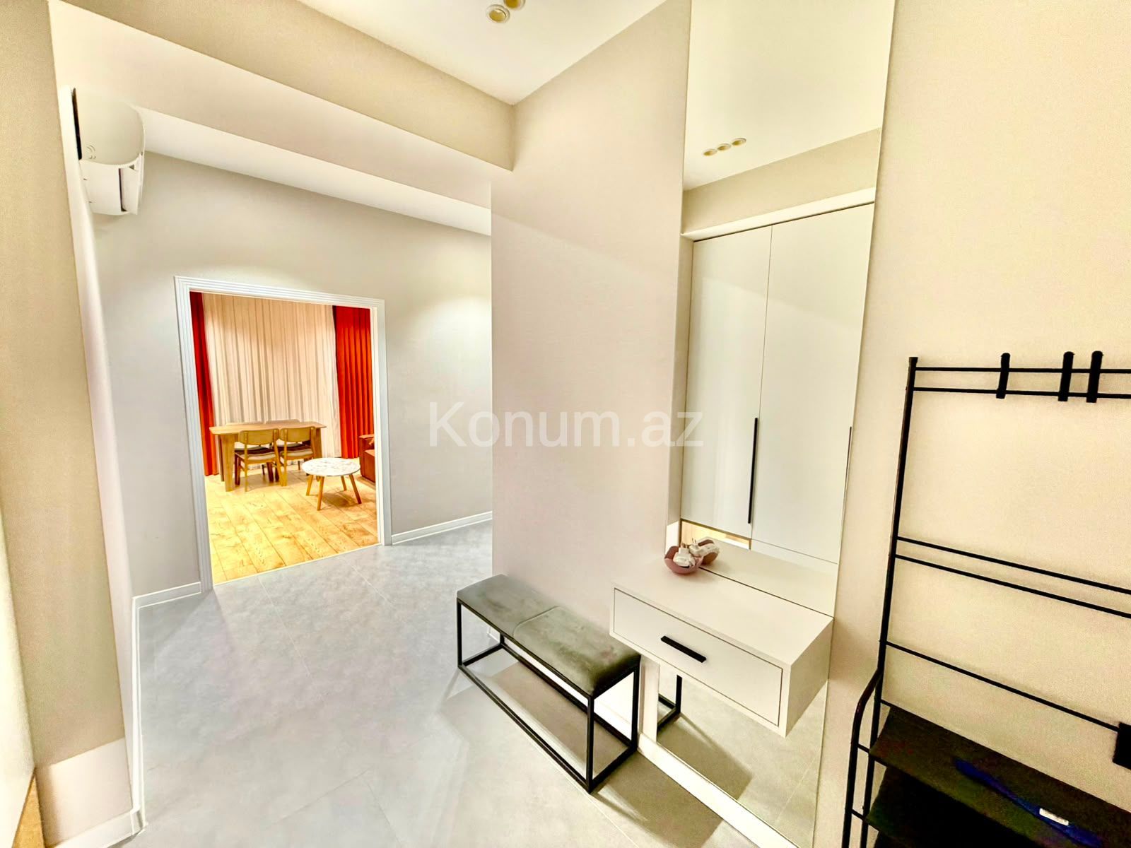 3 otaq, 92 m², 8/14 mərtəbə - Bakı, Nizami - satılır — foto 2