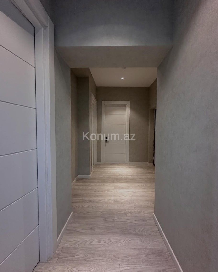 3 Комнаты, 77,7 м², 6/18 этаж - Баку, Ясамал - продаётся — фото 2