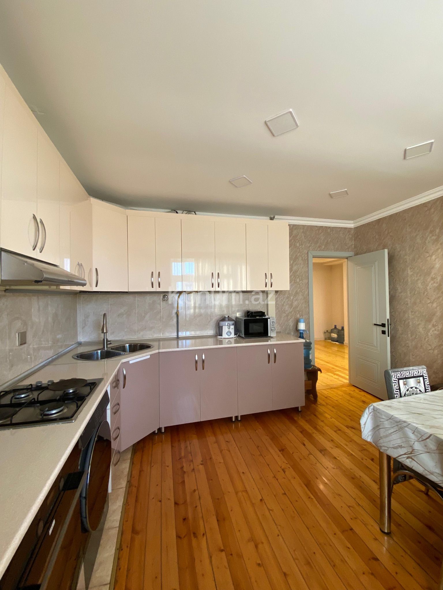 4 otaq, 120 m², 6/12 mərtəbə - Bakı, Nizami - satılır — foto 9