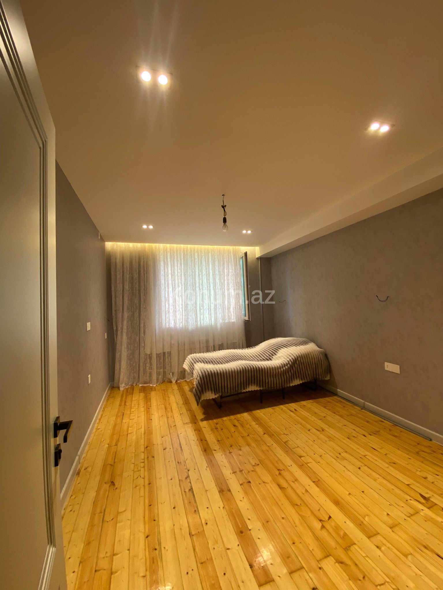 4 otaq, 120 m², 6/12 mərtəbə - Bakı, Nizami - satılır — foto 13